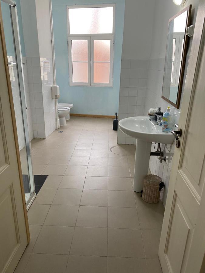 Classic Chiado 1 - Central Guest House Room With Shared Bathroom Lisboa Exteriér fotografie